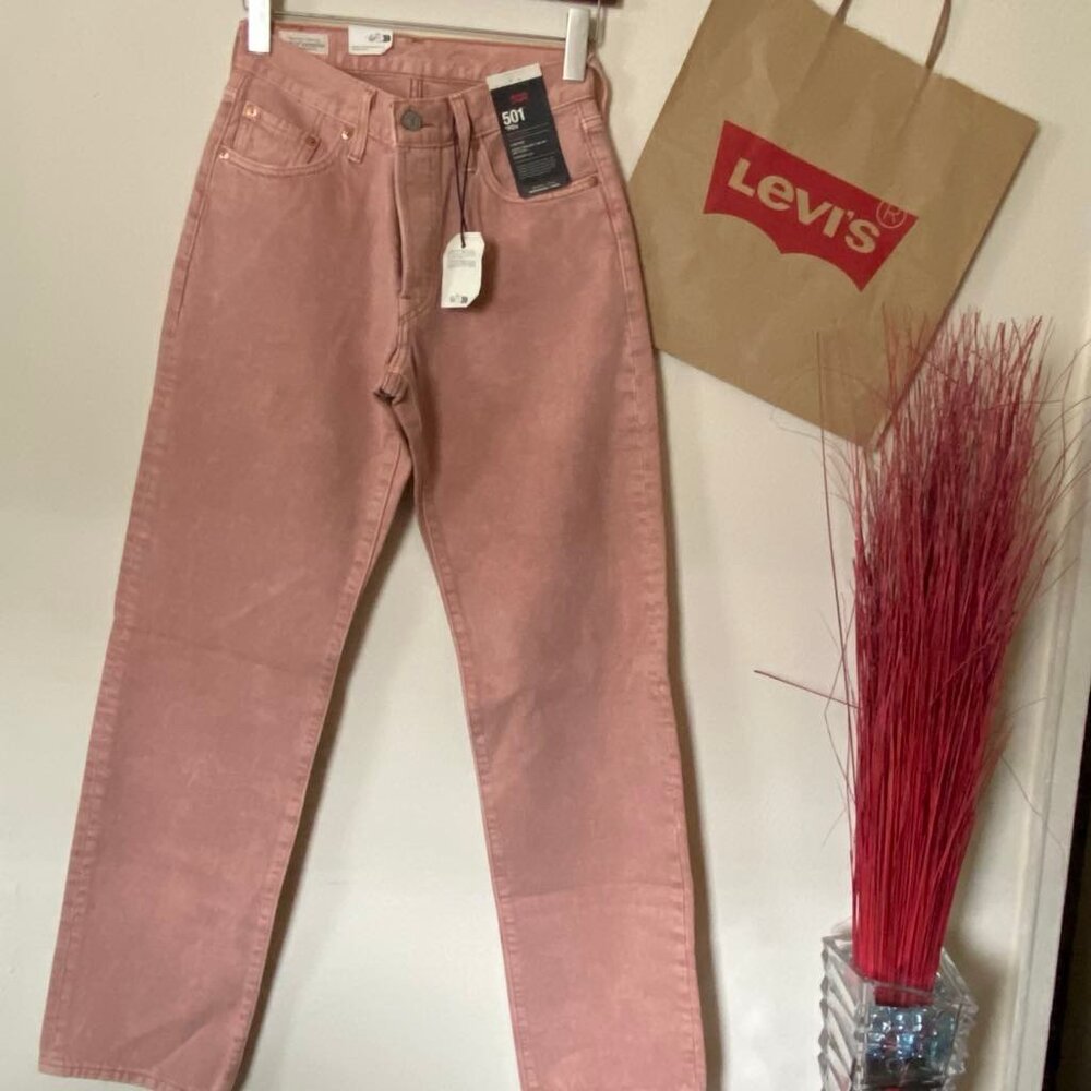 LEVI'S 501 '90s Women's Pink Jeans (Size: 24x32) NWT - Picture 2 of 11